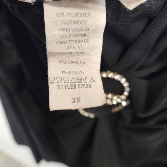 MKM Designs Ruched Top Halter Blouse in Black Size 3X - Picture 5 of 5